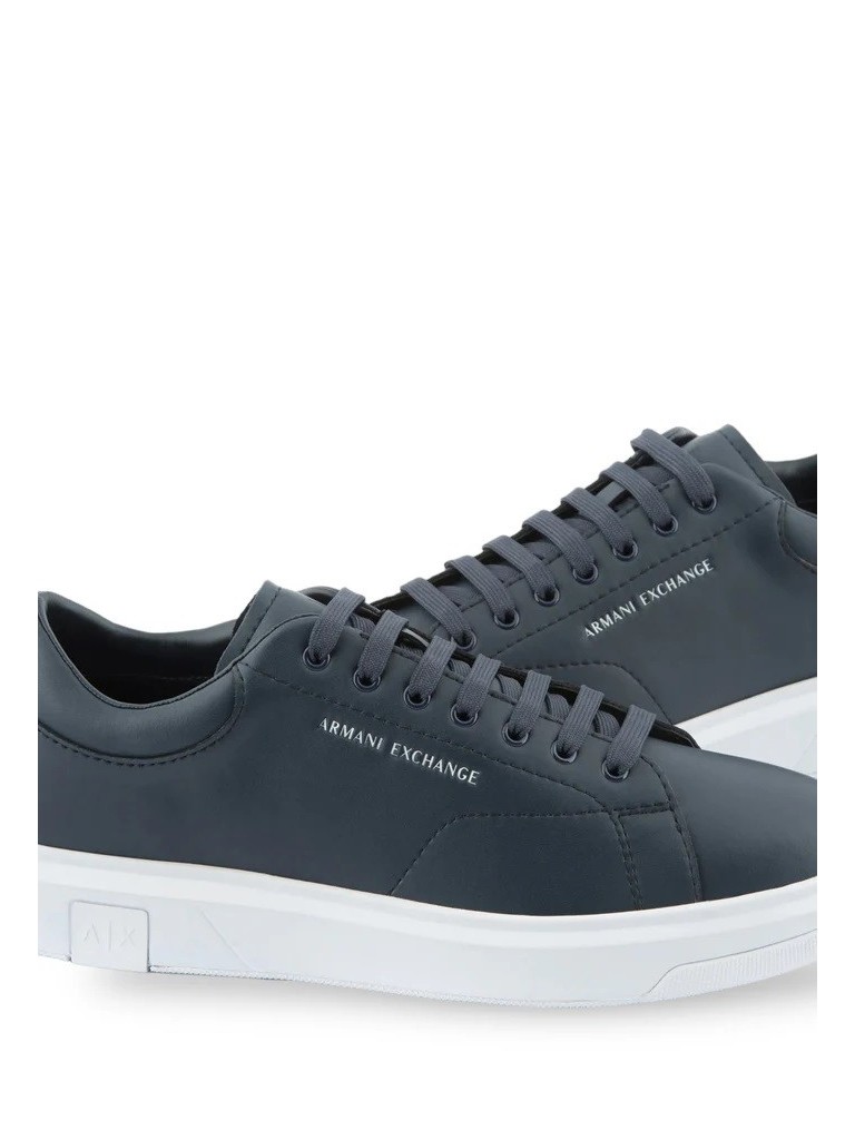 Armani Exchange Sneaker Xux123