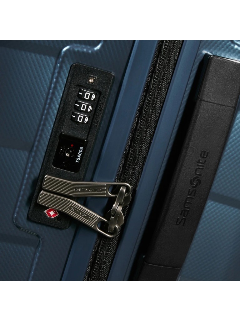 Samsonite Attrix Spinner 69 Kk8-003