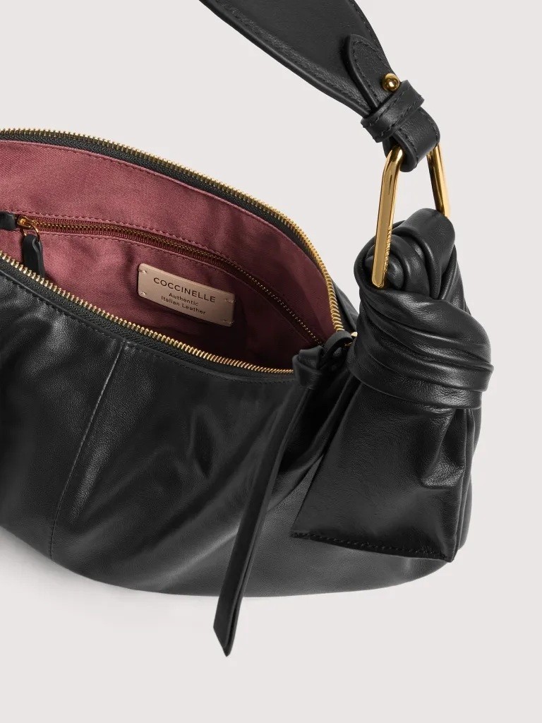 Coccinelle Handbag Puffy Smooth Leather E1u1a130201